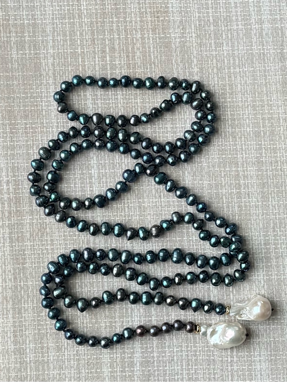 NWOT Polo Ralph Lauren Black and Baroque Pearl Strand Necklace - Picture 2 of 14